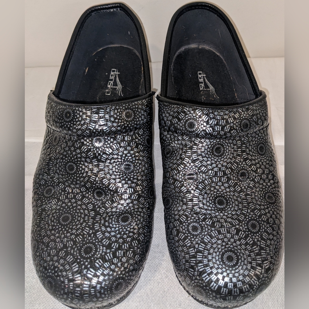 Dansko Pro XP Women's Patent Leather Black and Silver Patterned Clogs